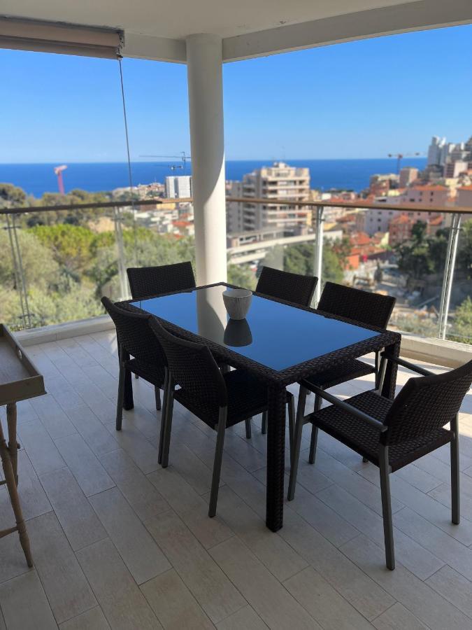 Grand 3 Pieces Avec Terrasse Vue Mer Tout Confort Beausoleil Kültér fotó
