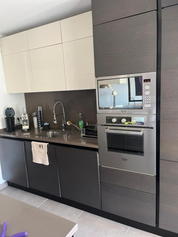 Grand 3 Pieces Avec Terrasse Vue Mer Tout Confort Beausoleil Kültér fotó